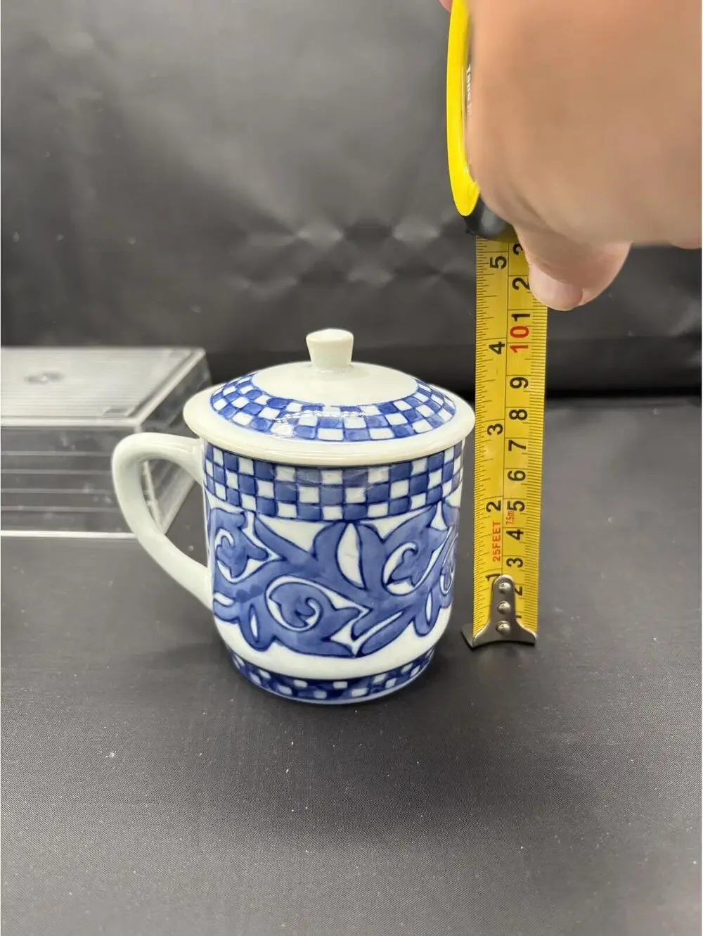Set of 2 VTG Williams Sonoma IDG Checkered Lidded Coffee Tea Cup Saucer